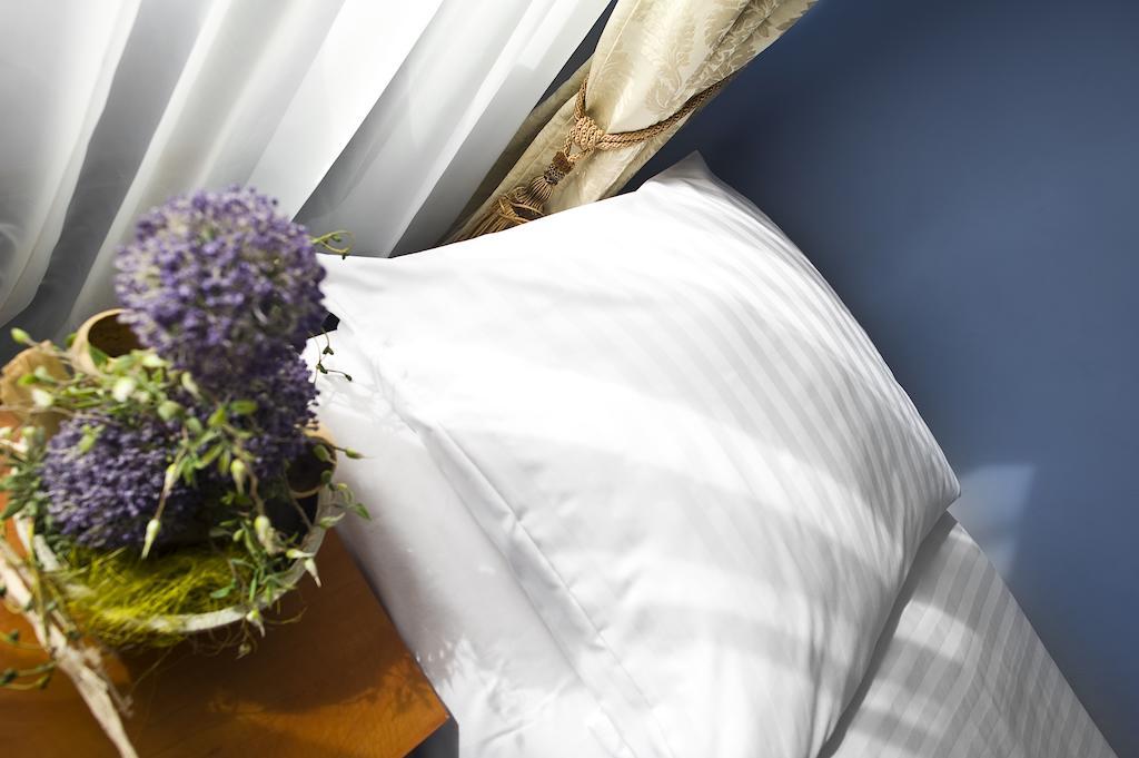 Hotel Korona Lukow Ngoại thất bức ảnh